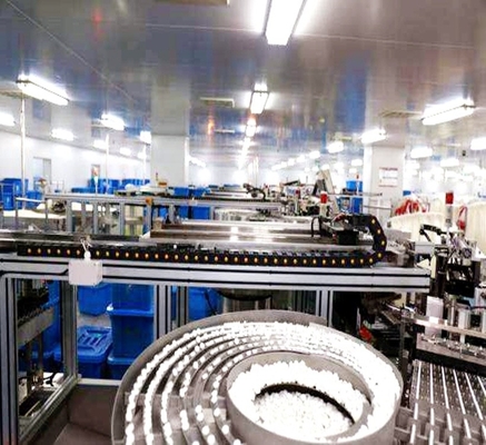 Chaîne de production jetable intraveineuse d'aiguille de seringue grande vitesse