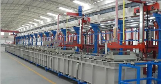 Chaîne de production de revêtement de anodisation en aluminium de puissance multi 30000KG