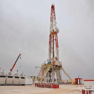 Plateforme de forage pétrolier terrestre offshore durable