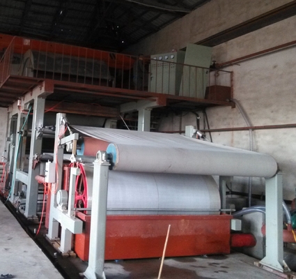 Ligne de production de serviettes de papier toilette à grande vitesse